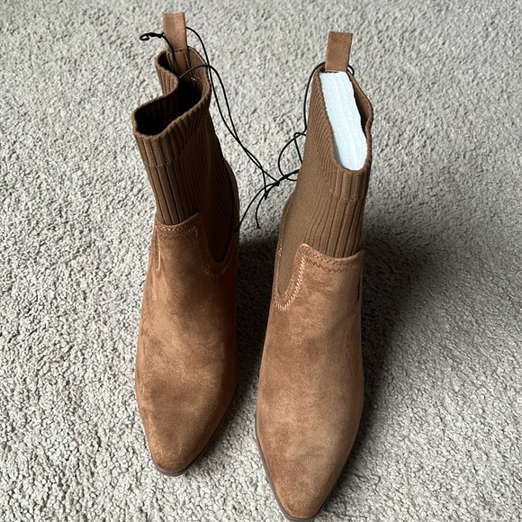 Universal Thread size 6 boots - Picture 2 of 6